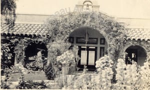 Image of Interior Court, Black, Montecito