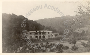 Image of Villa Montalvo during construction