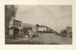 Image of Gated driveway to an unidentified estate