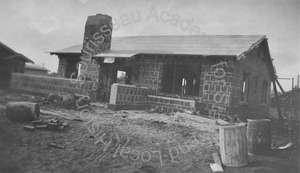 Image of Hester tract house under construction