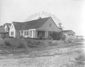 Image of Almack Residence on Faculty Row, front and side views