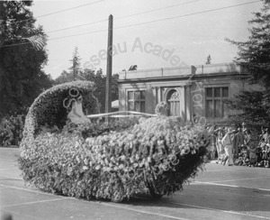 Image of Float in the Rose Parade