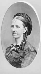 Image of Portrait of an unidentified woman